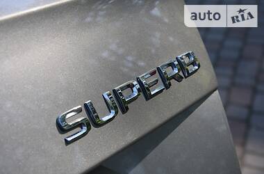 Універсал Skoda Superb 2015 в 