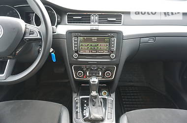Ліфтбек Skoda Superb 2014 в 