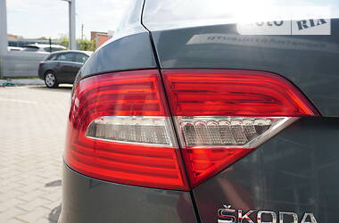 Ліфтбек Skoda Superb 2014 в 