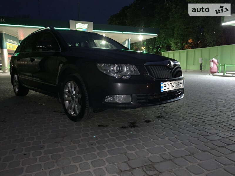 Універсал Skoda Superb 2010 в Тернополі