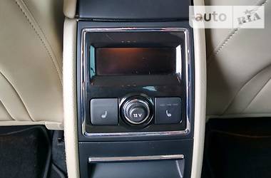Седан Skoda Superb 2010 в 