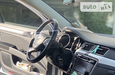 Универсал Skoda Superb 2011 в 