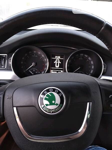 Універсал Skoda Superb 2013 в Івано-Франківську фото 30 Універсал Skoda Superb 2013 в Івано-Франківську