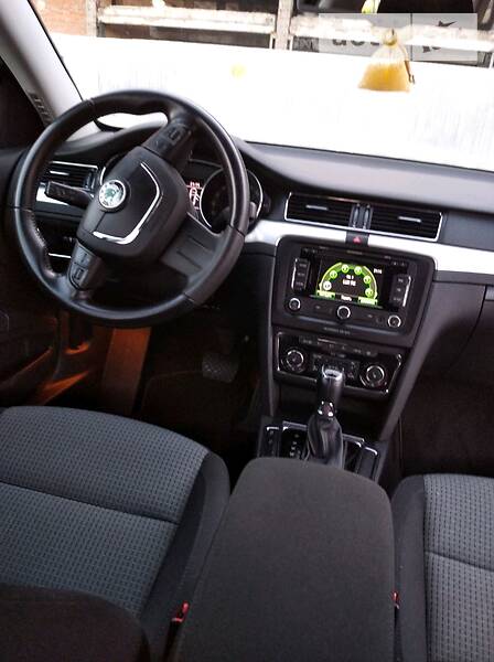 Універсал Skoda Superb 2013 в Івано-Франківську фото 58 Універсал Skoda Superb 2013 в Івано-Франківську