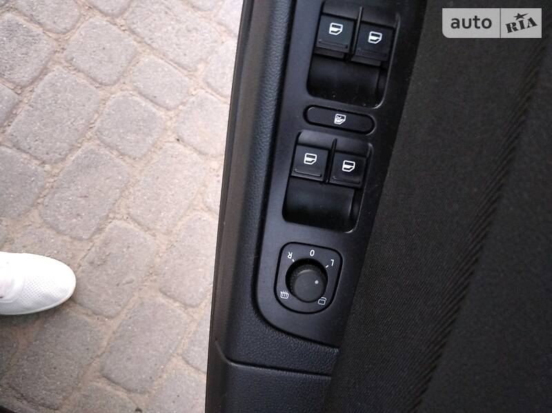 Універсал Skoda Superb 2013 в Івано-Франківську фото 45 Універсал Skoda Superb 2013 в Івано-Франківську