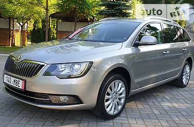 Универсал Skoda Superb 2015 в Дрогобыче