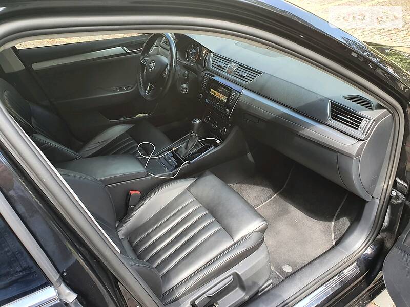 Седан Skoda Superb 2016 в Вінниці