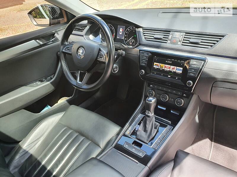 Седан Skoda Superb 2016 в Вінниці
