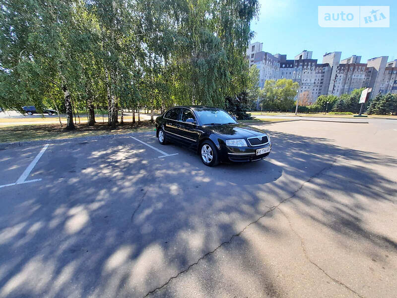 Седан Skoda Superb 2008 в Кривому Розі