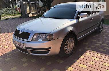 Седан Skoda Superb 2005 в Тячеве