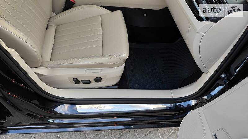 Універсал Skoda Superb 2016 в Чернівцях