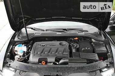 Универсал Skoda Superb 2012 в 
