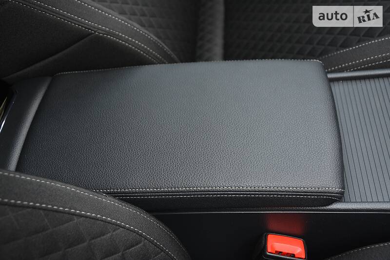 Універсал Skoda Superb 2017 в Луцьку