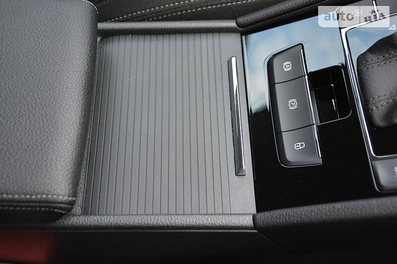 Універсал Skoda Superb 2017 в Луцьку