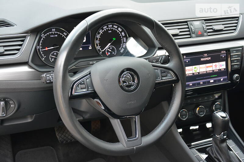 Універсал Skoda Superb 2017 в Луцьку