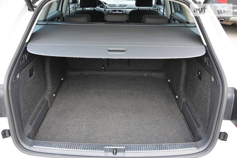 Універсал Skoda Superb 2017 в Луцьку