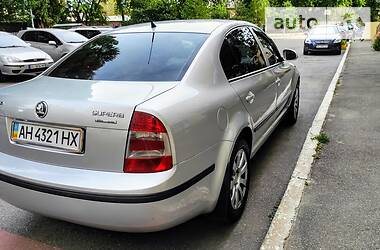 Ліфтбек Skoda Superb 2006 в 