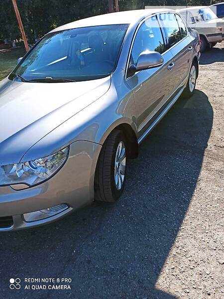 Лифтбек Skoda Superb 2009 в Днепре