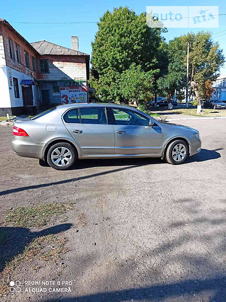 Лифтбек Skoda Superb 2009 в Днепре