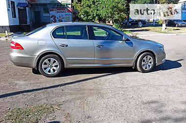 Ліфтбек Skoda Superb 2009 в Дніпрі