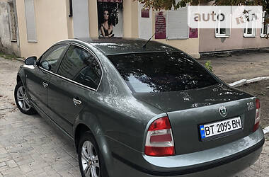 Седан Skoda Superb 2007 в Геническе