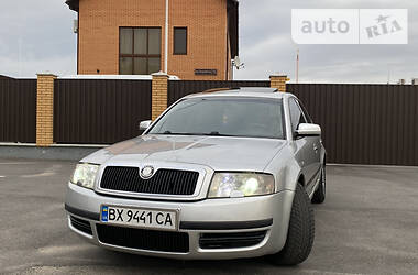 Седан Skoda Superb 2002 в Виннице