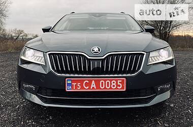 Универсал Skoda Superb 2016 в Киеве