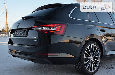 Універсал Skoda Superb 2016 в 