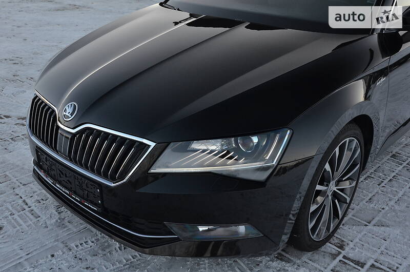 Універсал Skoda Superb 2016 в Луцьку