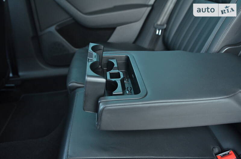 Універсал Skoda Superb 2016 в Луцьку