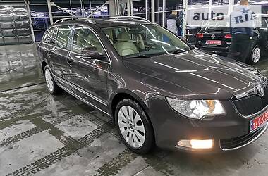 Универсал Skoda Superb 2011 в Луцке