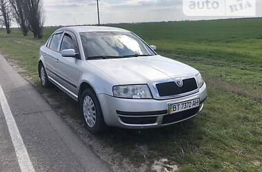 Седан Skoda Superb 2002 в Херсоні