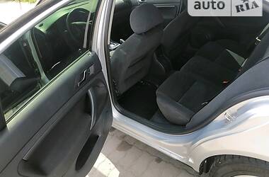 Седан Skoda Superb 2008 в Киеве