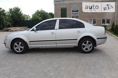 Седан Skoda Superb 2005 в Вінниці