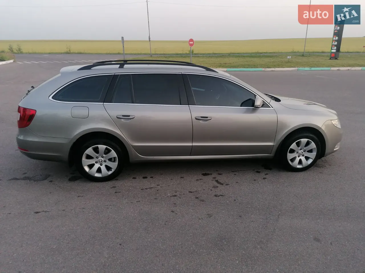 2014 Skoda Superb - мініатюра 32
