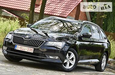 Универсал Skoda Superb 2017 в Дрогобыче