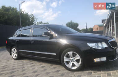 Хэтчбек Skoda Superb 2011 в Полтаве