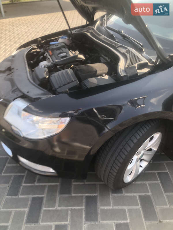 Хэтчбек Skoda Superb 2011 в Полтаве
