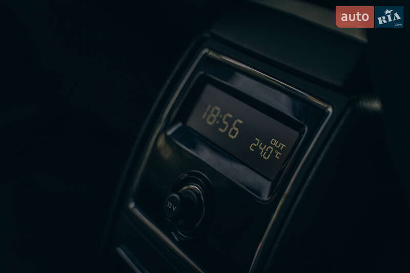 Ліфтбек Skoda Superb 2011 в Мукачевому