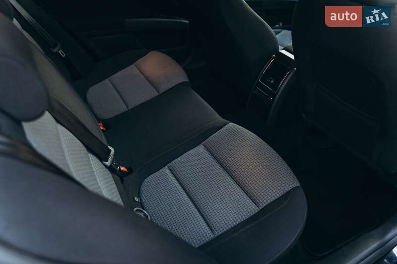 Ліфтбек Skoda Superb 2011 в Мукачевому