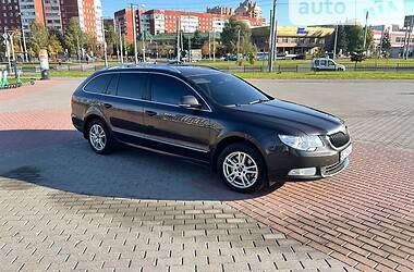 Универсал Skoda Superb 2011 в 