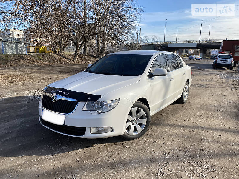 Седан Skoda Superb 2008 в 