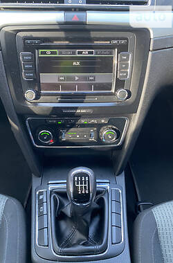 Седан Skoda Superb 2008 в 
