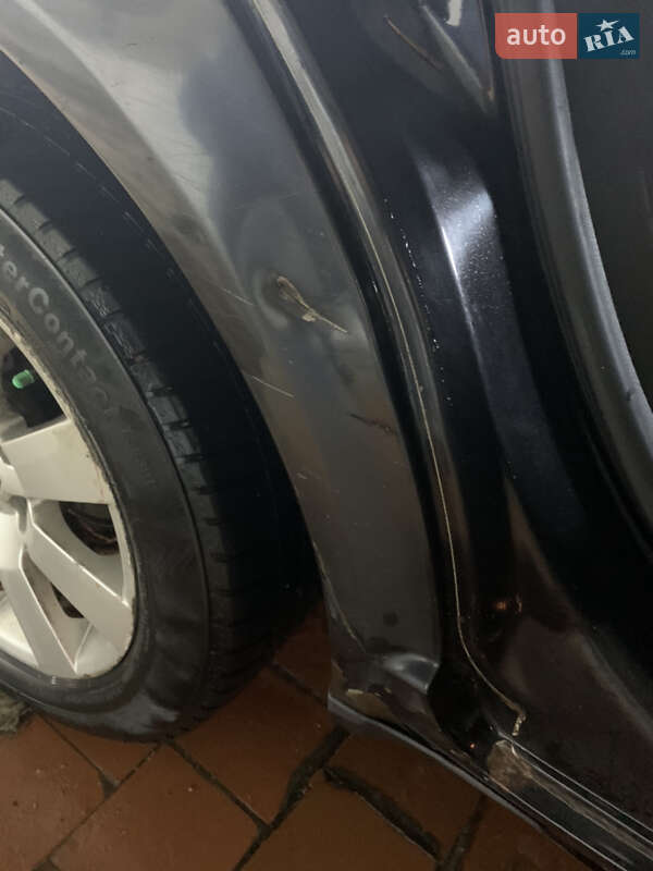 Лифтбек Skoda Superb 2002 в Славутиче