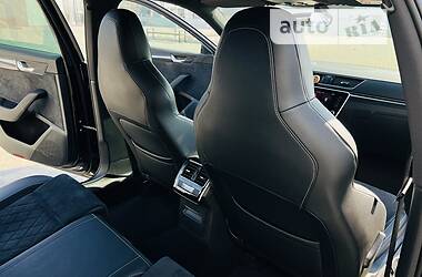 Седан Skoda Superb 2018 в 