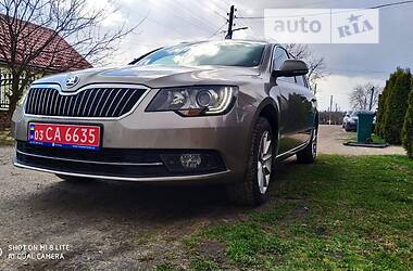 Универсал Skoda Superb 2015 в Луцке