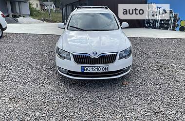 Універсал Skoda Superb 2013 в Львові