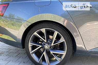 Универсал Skoda Superb 2017 в 