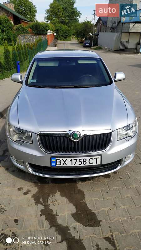Лифтбек Skoda Superb 2008 в Хмельницком