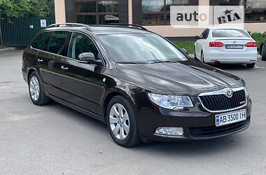 Универсал Skoda Superb 2012 в Виннице